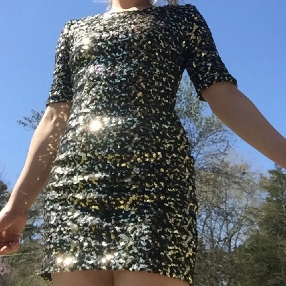 Gianni Bini Fully Sequined Black Gold Mix Mini Dress New Years Homecoming Prom! - Picture 14 of 14